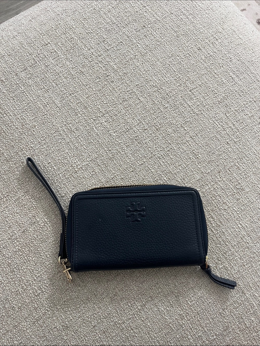 Tory Burch Navy Blue Pebbled Leather Wristlet